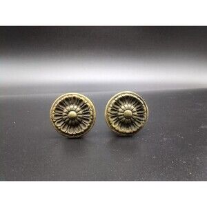 2 Vintage Brass Floral Daisy Pattern Drawer/Door Pulls/Knobs